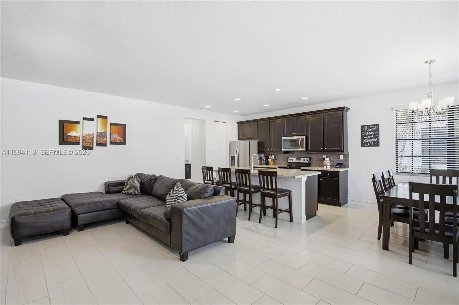 11652 SW 13th Ct, Pembroke Pines FL 33025