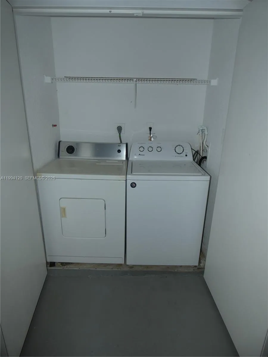 2851 N Oakland Forest Dr # 309, Oakland Park FL 33309