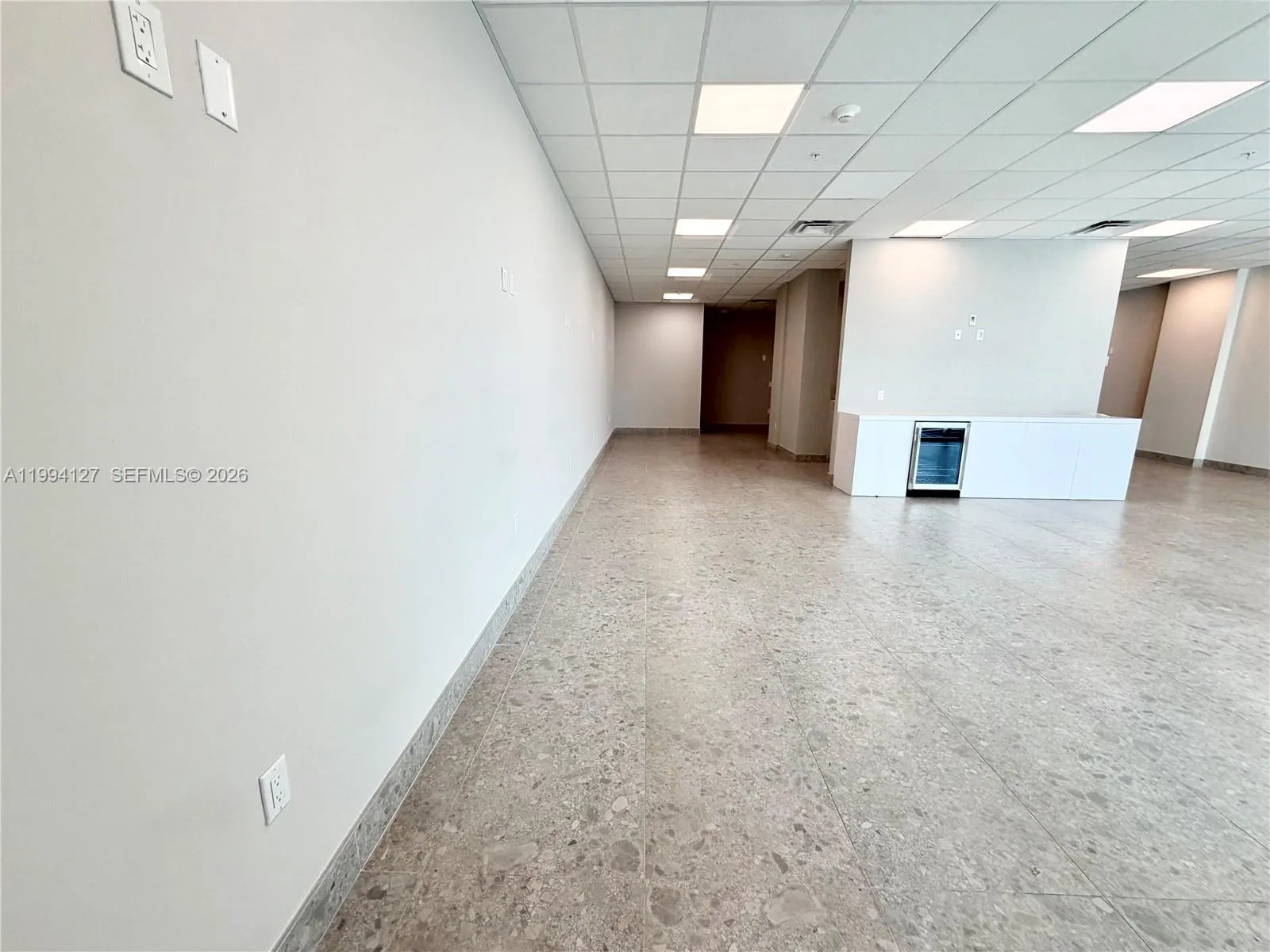 2820 NE 214th St # 1001, Aventura FL 33180