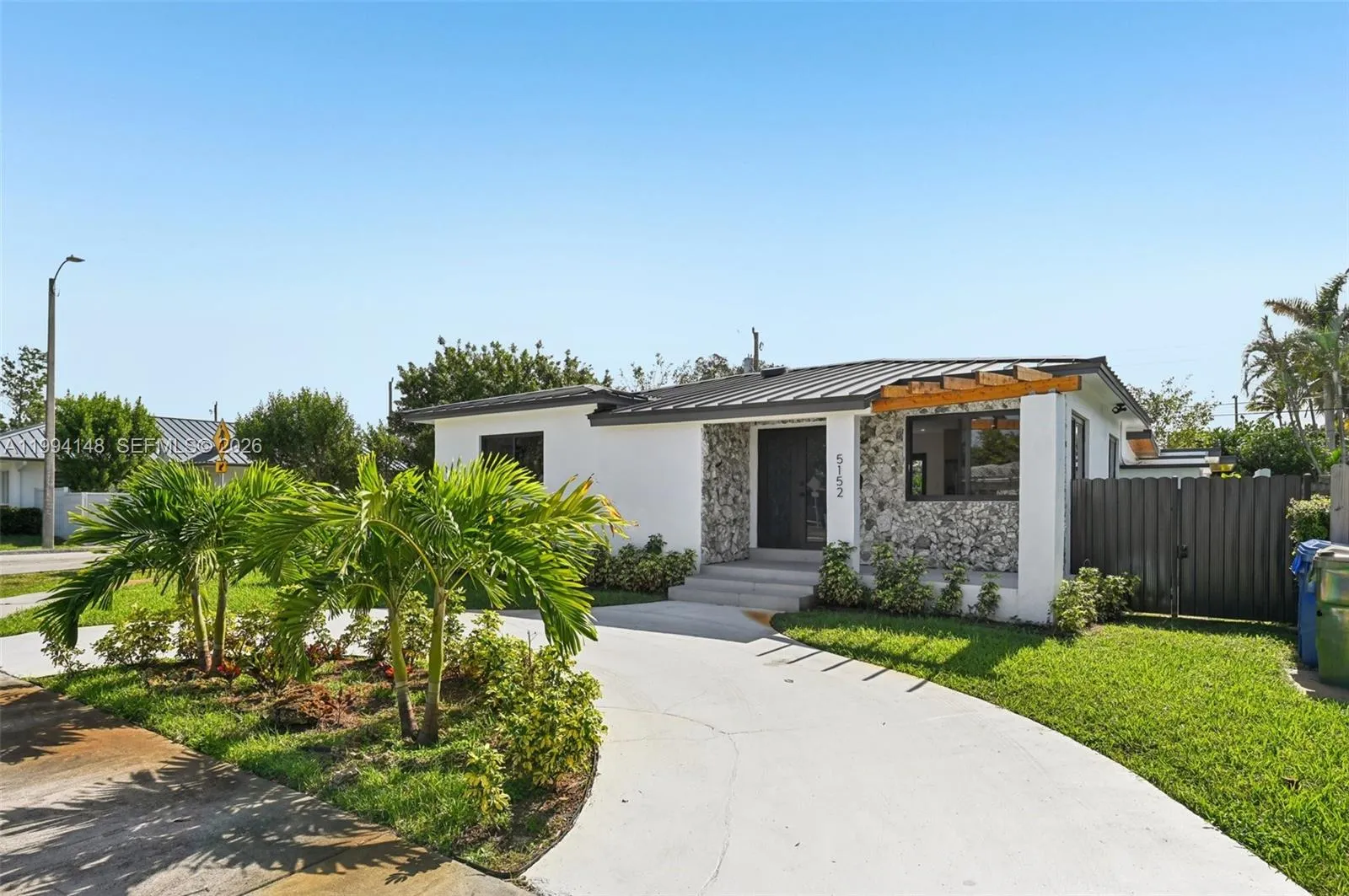 5 bedroom 4 bath for sale at 5152 SW 6th St, Miami FL 33134