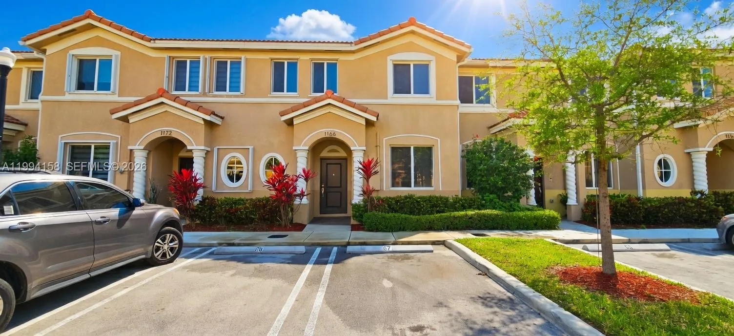 4 bedroom 3 bath for sale at 1166 SE 23rd Ave, Homestead FL 33035