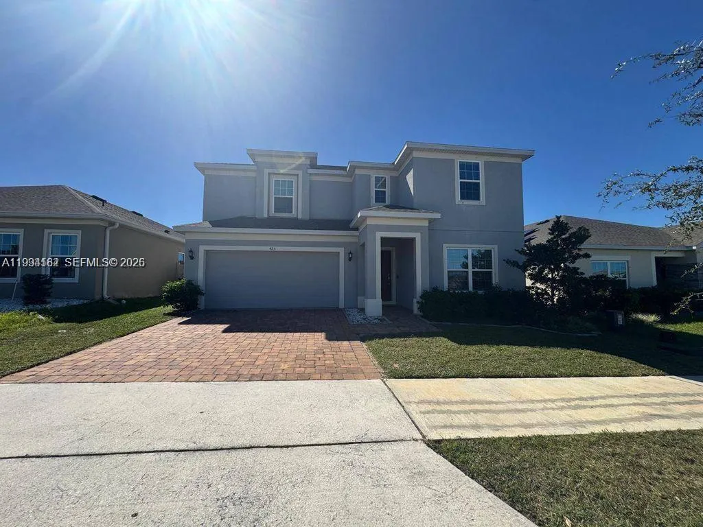 5 bedroom 3 bath for sale at 425 Tortugas Street, Other City - In The State Of Florida FL 33844