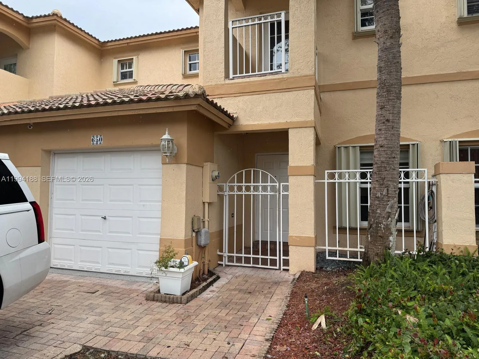 650 NW 170th Ter # 650, Pembroke Pines FL 33028