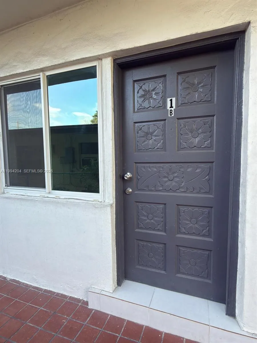 1 bedroom 1 bath for rent at 2622 NW 24th St # 1B, Miami FL 33142