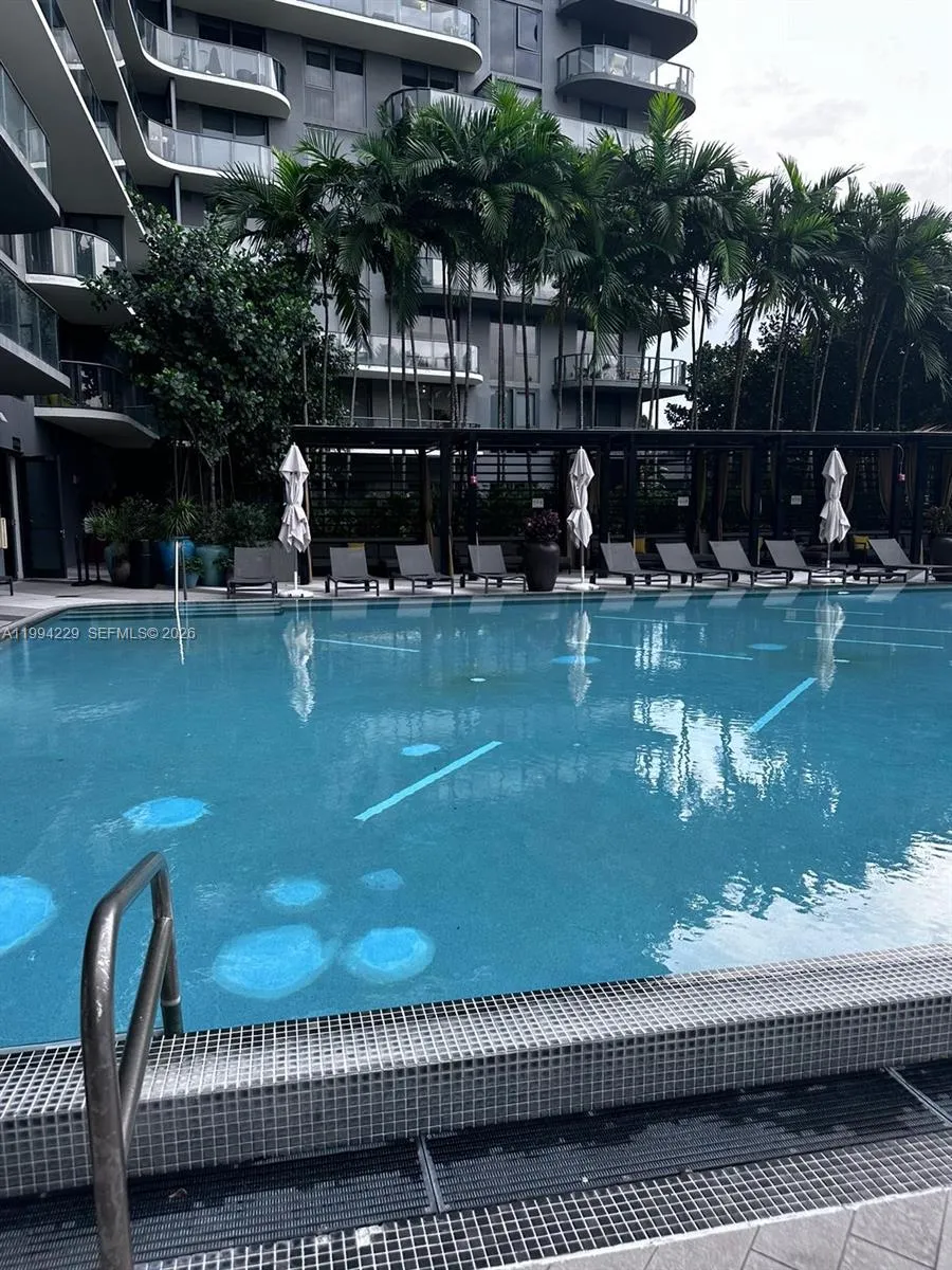1 bedroom 1 bath for sale at 121 NE 34th St # 2311, Miami FL 33137