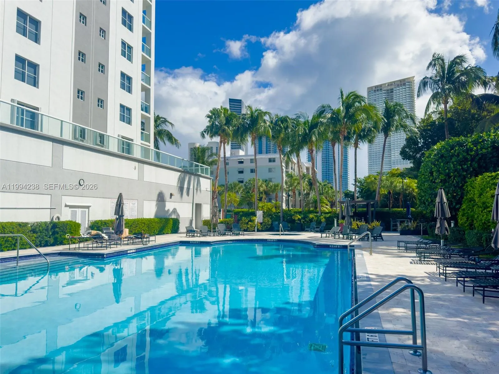 17050 N Bay Rd # 405, Sunny Isles Beach FL 33160