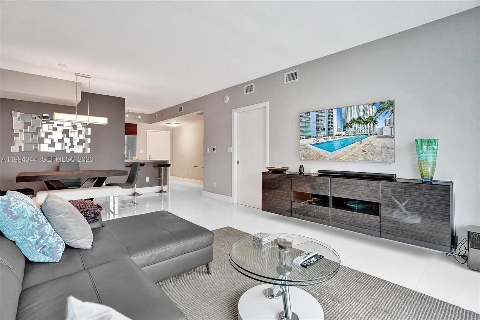 325 S Biscayne Blvd # 2519, Miami FL 33131