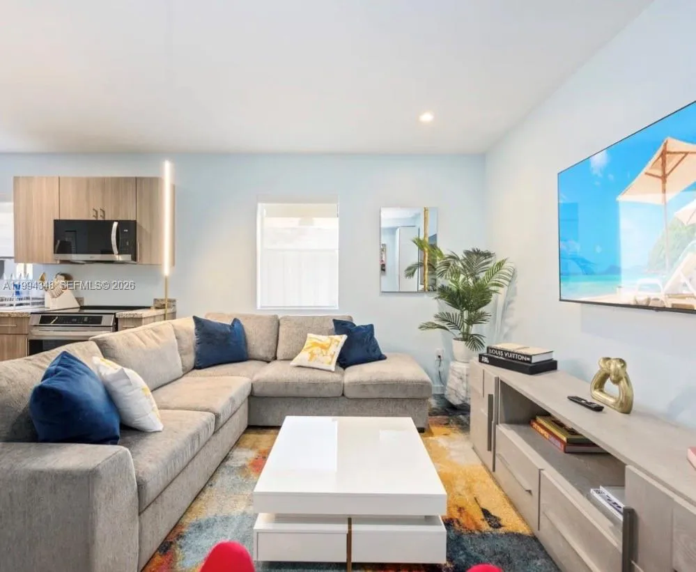 1 bedroom 1 bath for rent at 165 NW 39th St # 7, Miami FL 33127