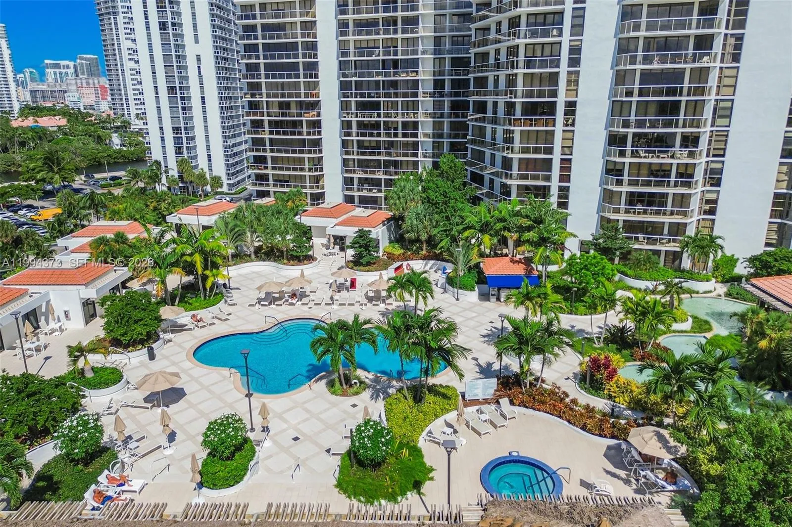 20281 E Country Club Dr # 1412, Aventura FL 33180