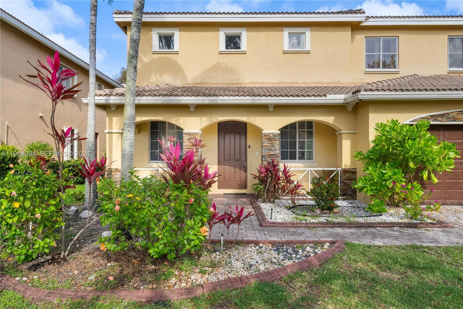 20507 NW 9th Ave, Miami Gardens FL 33169