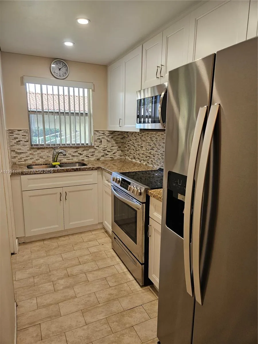 250 Layne Blvd # 105, Hallandale Beach FL 33009