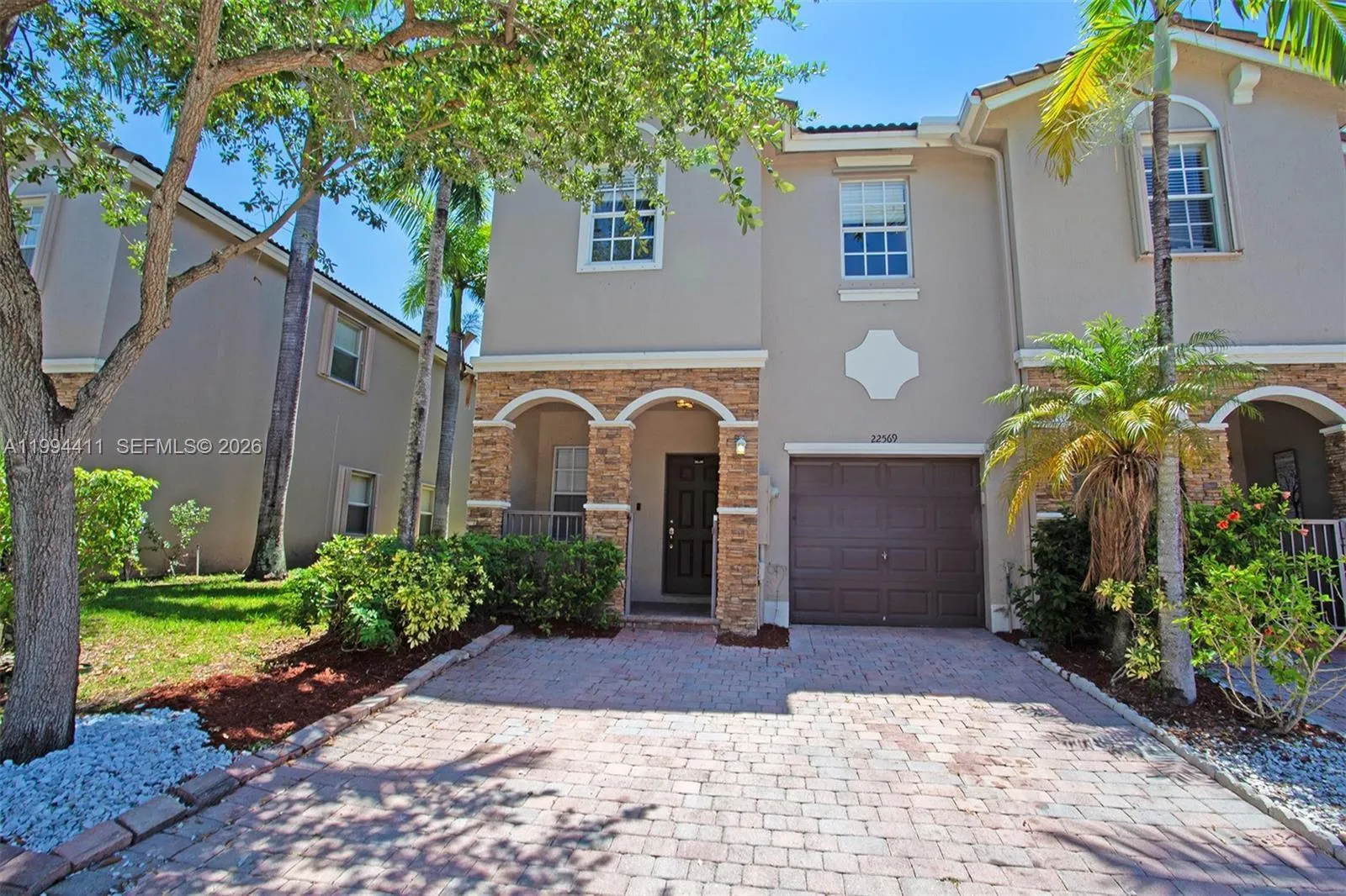 4 bedroom 2 bath for sale at 22569 SW 89th Pl, Cutler Bay FL 33190