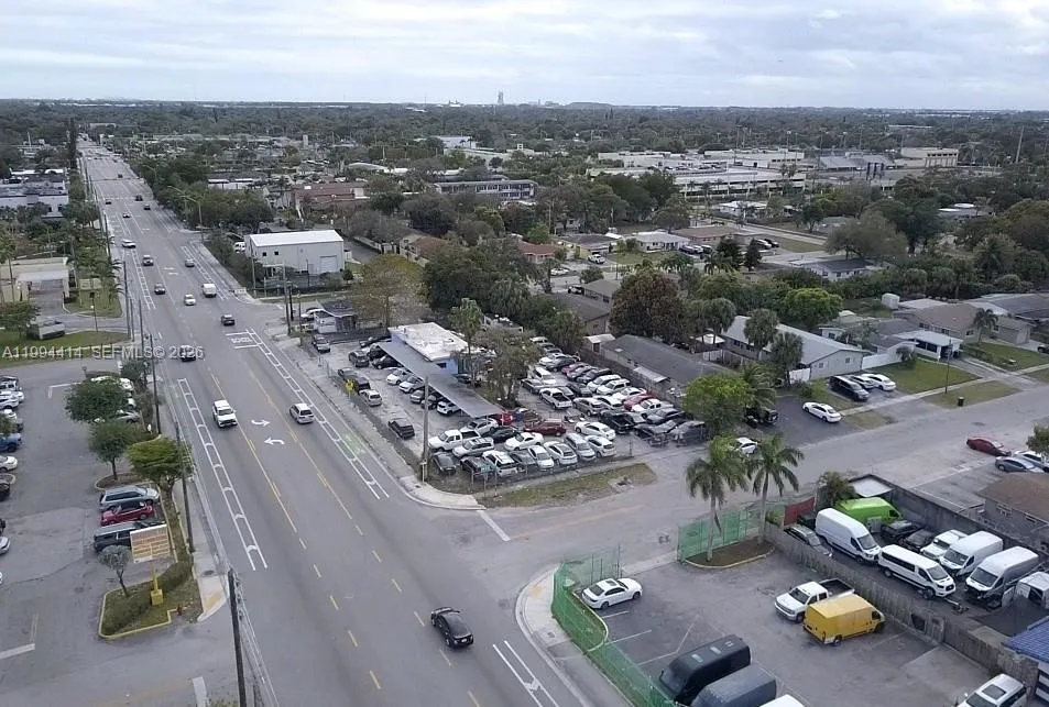 for sale at 801 SW 27th Ave, Fort Lauderdale FL 33312