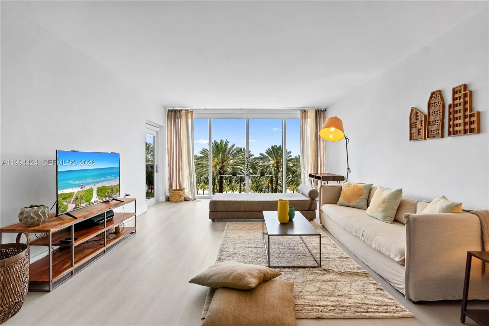 10275 Collins Ave # 429, Bal Harbour FL 33154
