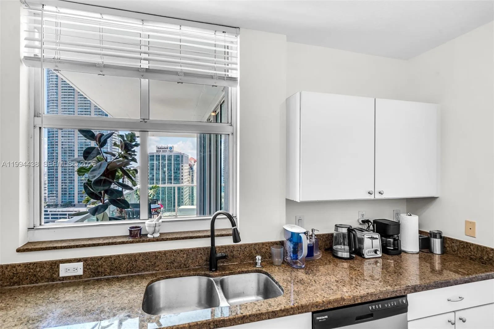 1250 S Miami Ave # 3206, Miami FL 33130