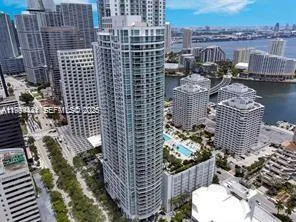 951 Brickell Ave # 3002, Miami FL 33131