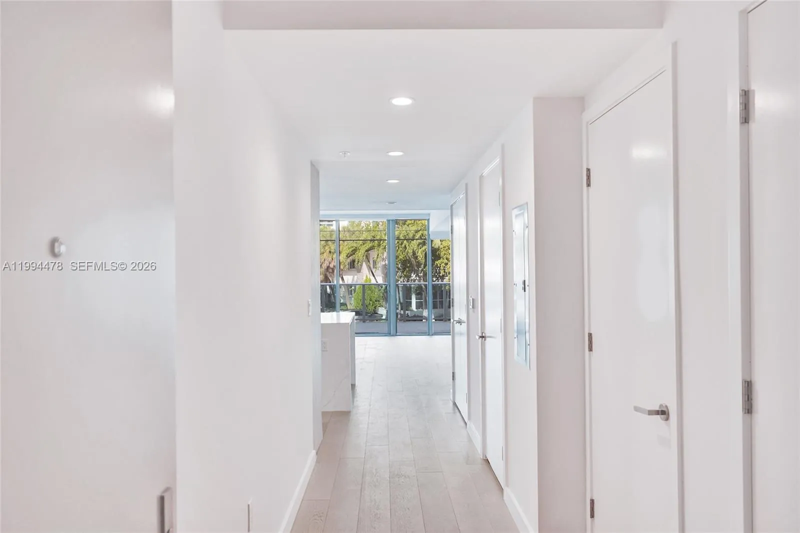 9221 E Bay Harbor Dr # 210, Bay Harbor Islands FL 33154