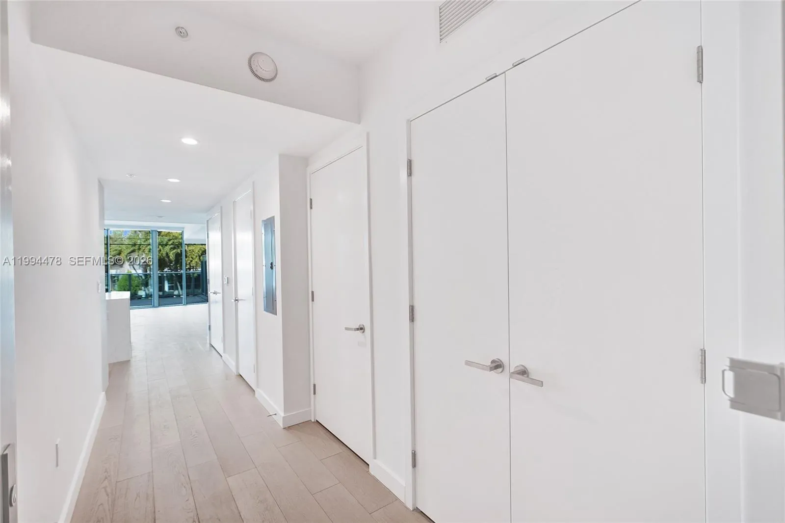 9221 E Bay Harbor Dr # 210, Bay Harbor Islands FL 33154