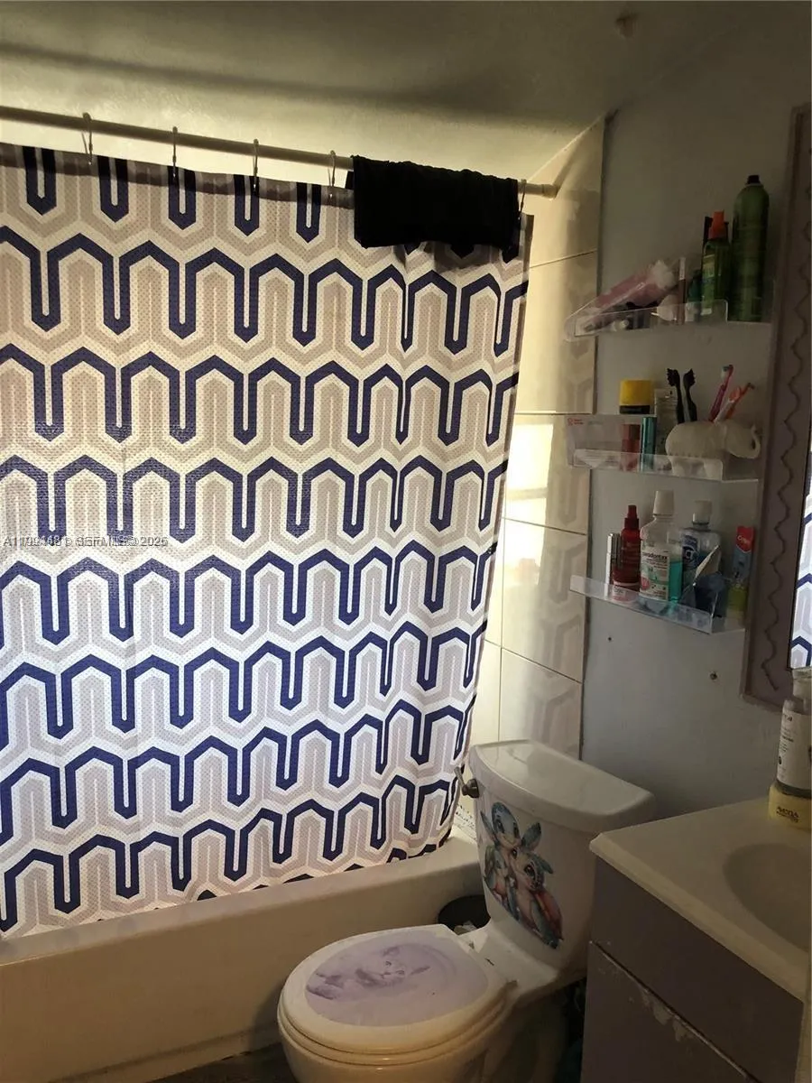 2231 SW 57th Ct, Miami FL 33155