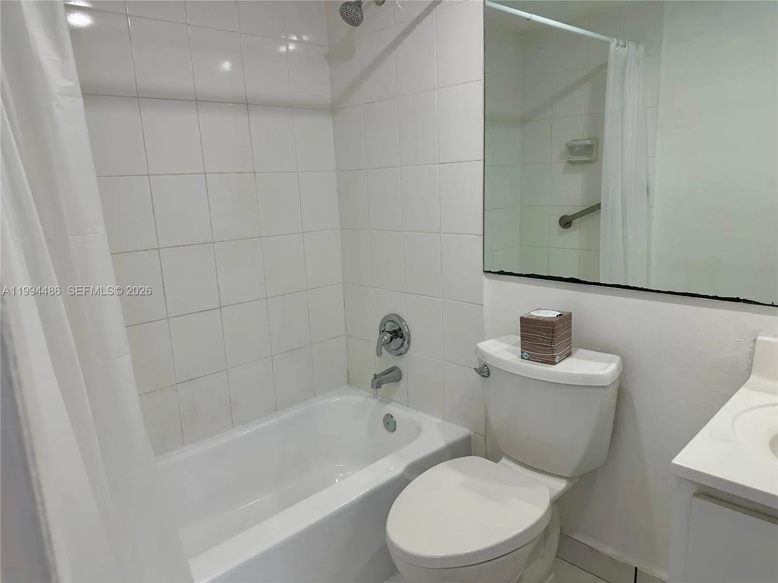 10764 N Kendall Dr # I1, Miami FL 33176