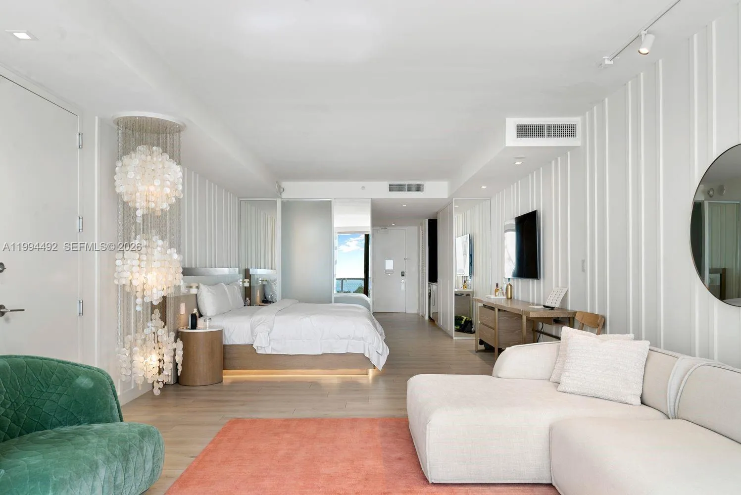 2201 Collins Ave # 532, Miami Beach FL 33139