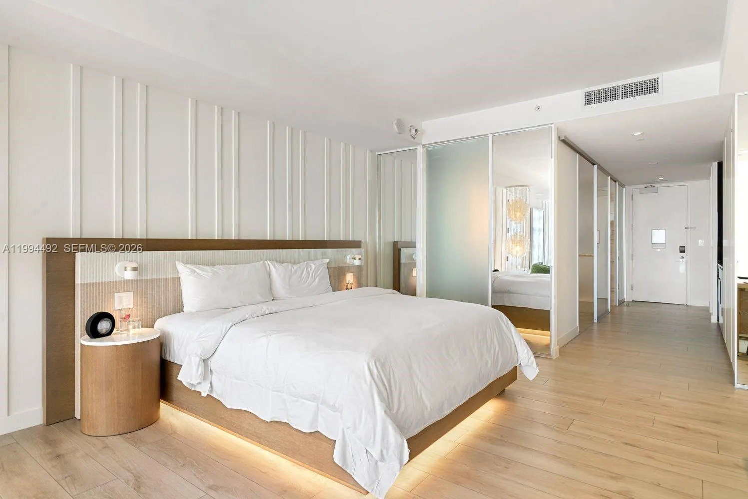 2201 Collins Ave # 532, Miami Beach FL 33139