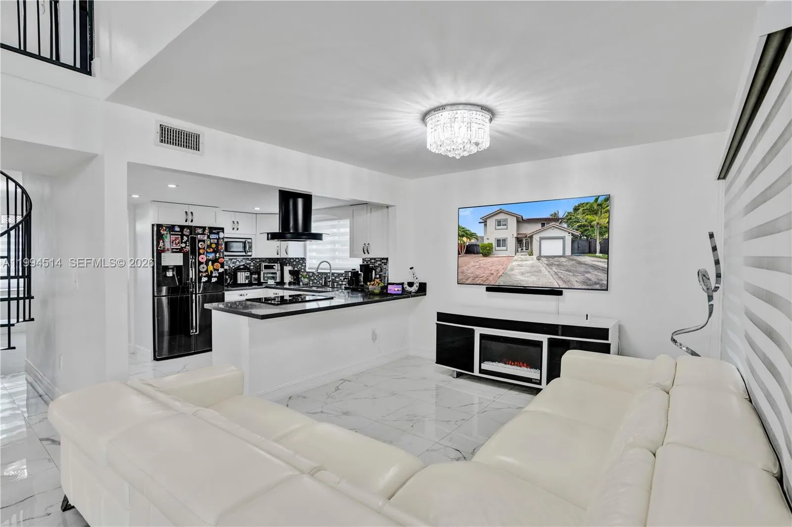 15463 SW 57th St, Miami FL 33193