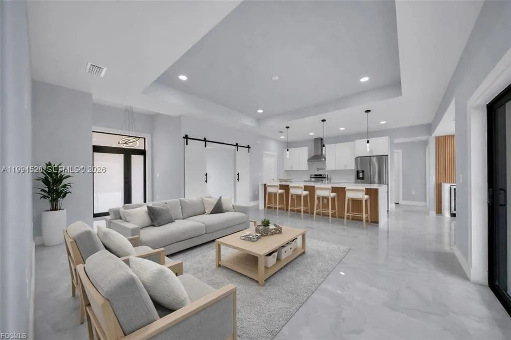 2806 Vera Ave S, Lehigh Acres FL 33976