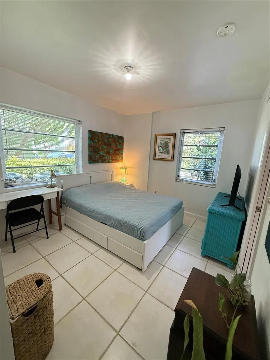 601 Michigan Ave # 3, Miami Beach FL 33139