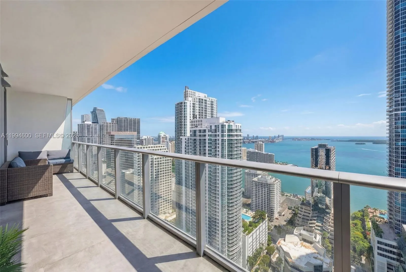 1010 Brickell Av # 4203, Miami FL 33131