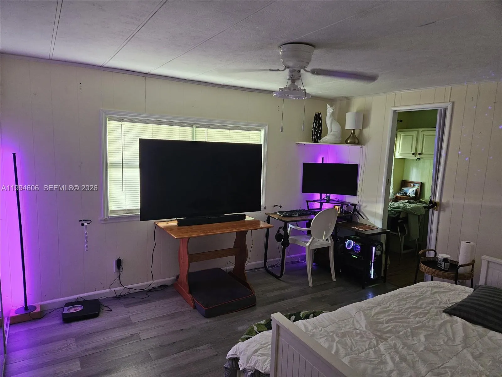 5210 35 Court, Davie FL 33314