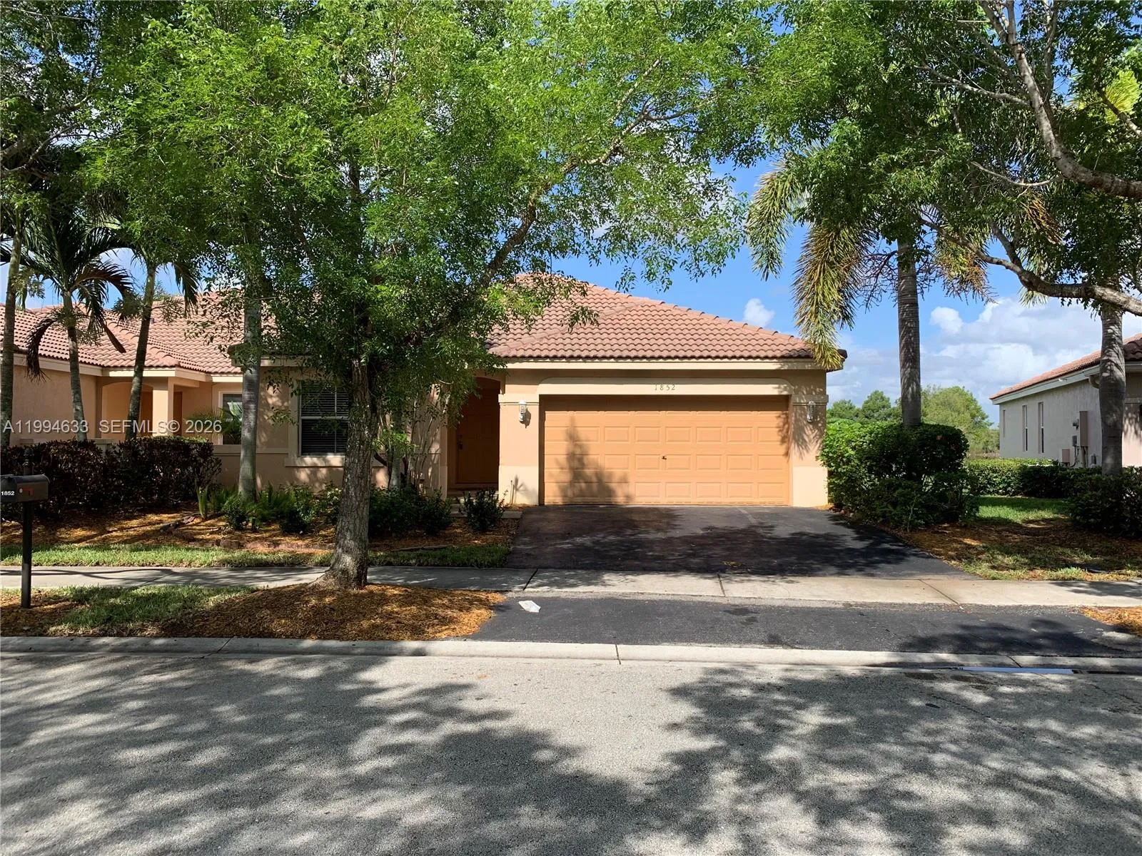 1852 Andromeda Ln, Weston FL 33327