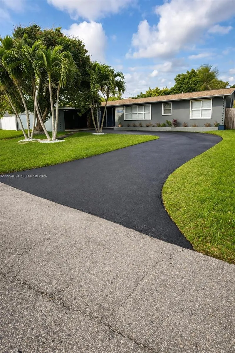 27280 SW 166th Ave, Homestead FL 33031