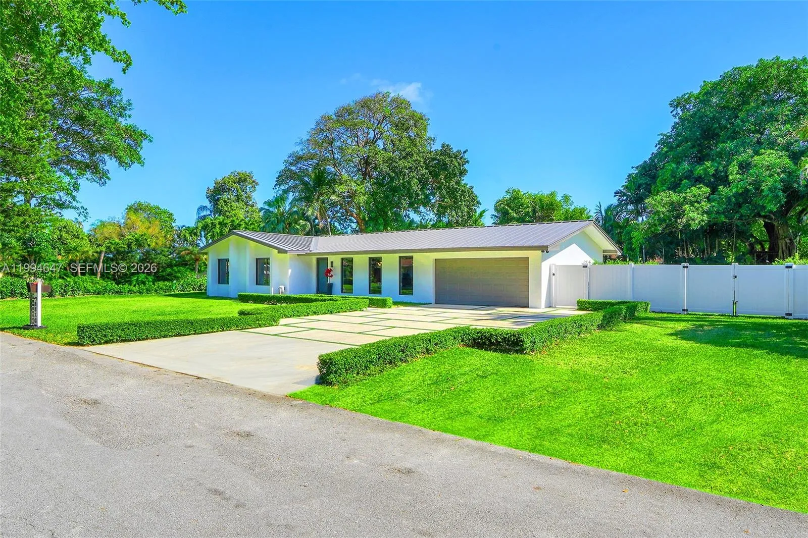 5 bedroom 3 bath for sale at 8820 SW 182nd Ter, Palmetto Bay FL 33157