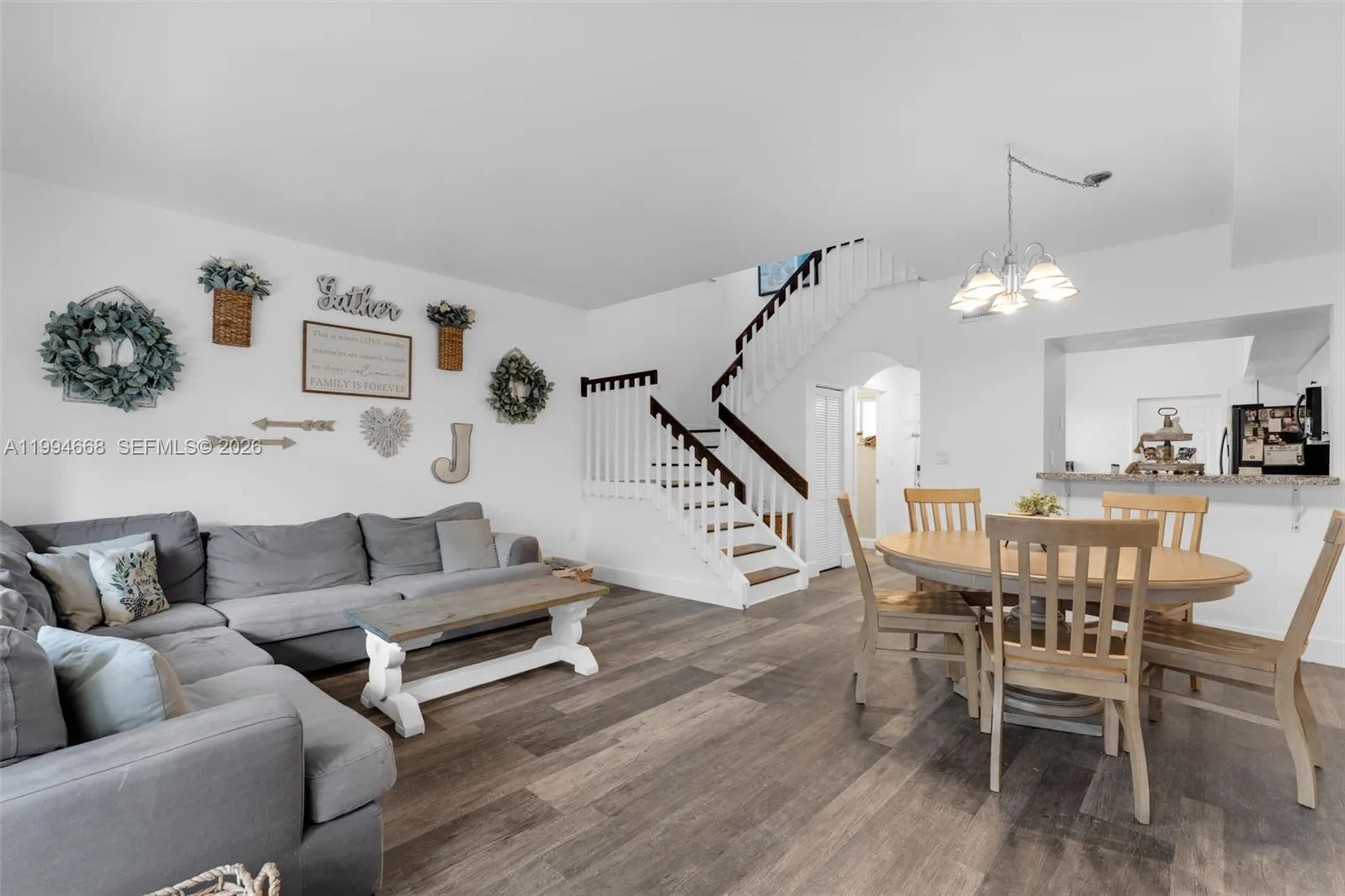 3 bedroom 2 bath for rent at 11876 SW 98th Ter # 11876, Miami FL 33186