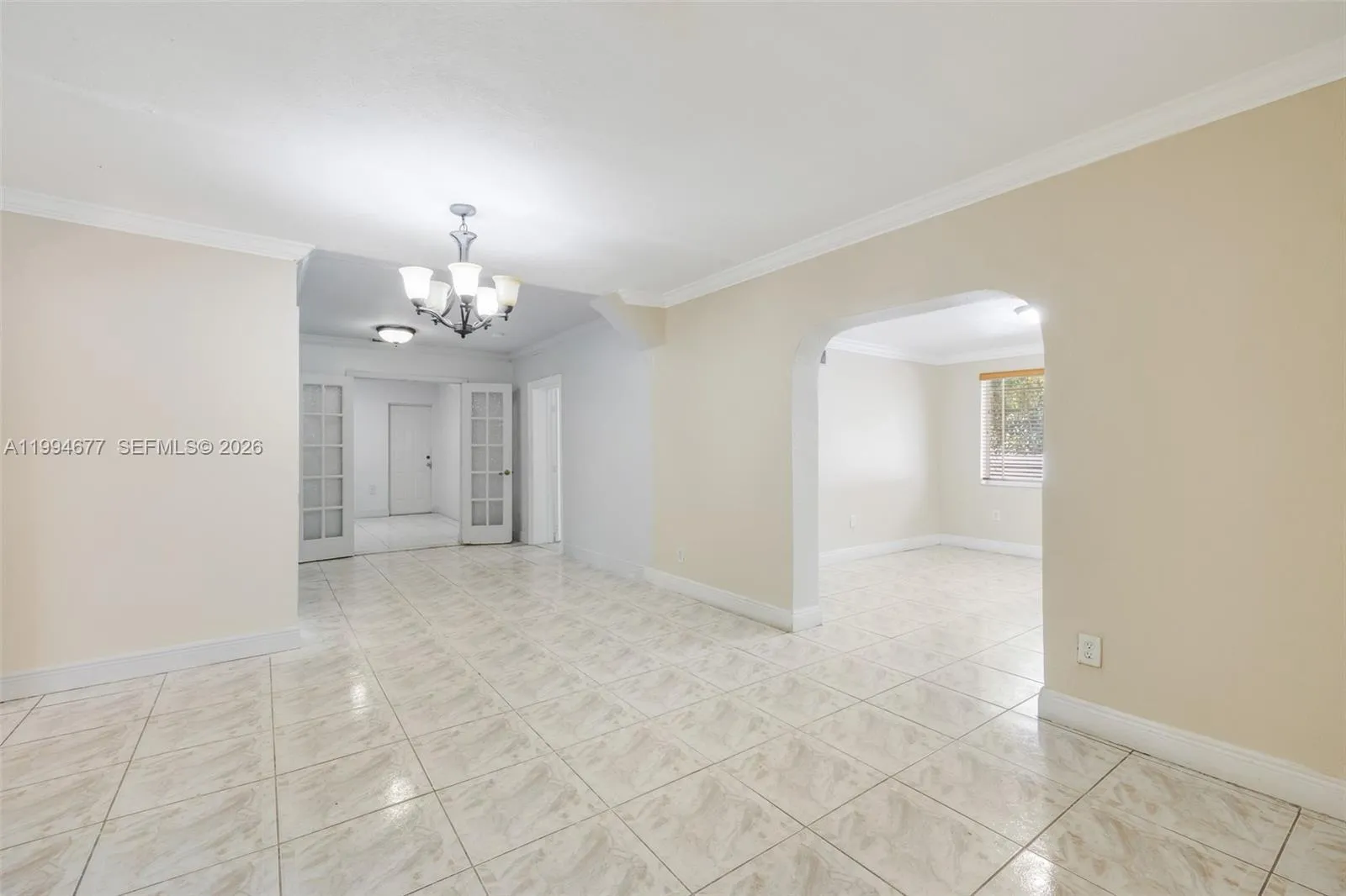 674 W 23rd St, Hialeah FL 33010