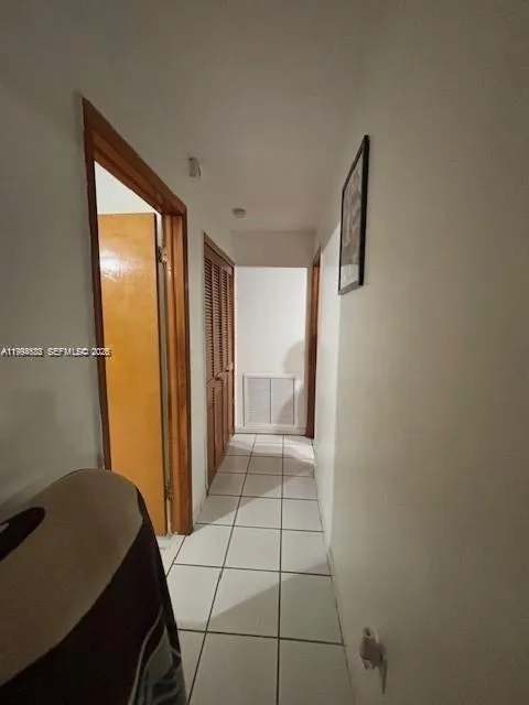 5852 SW 147th Pl, Miami FL 33193