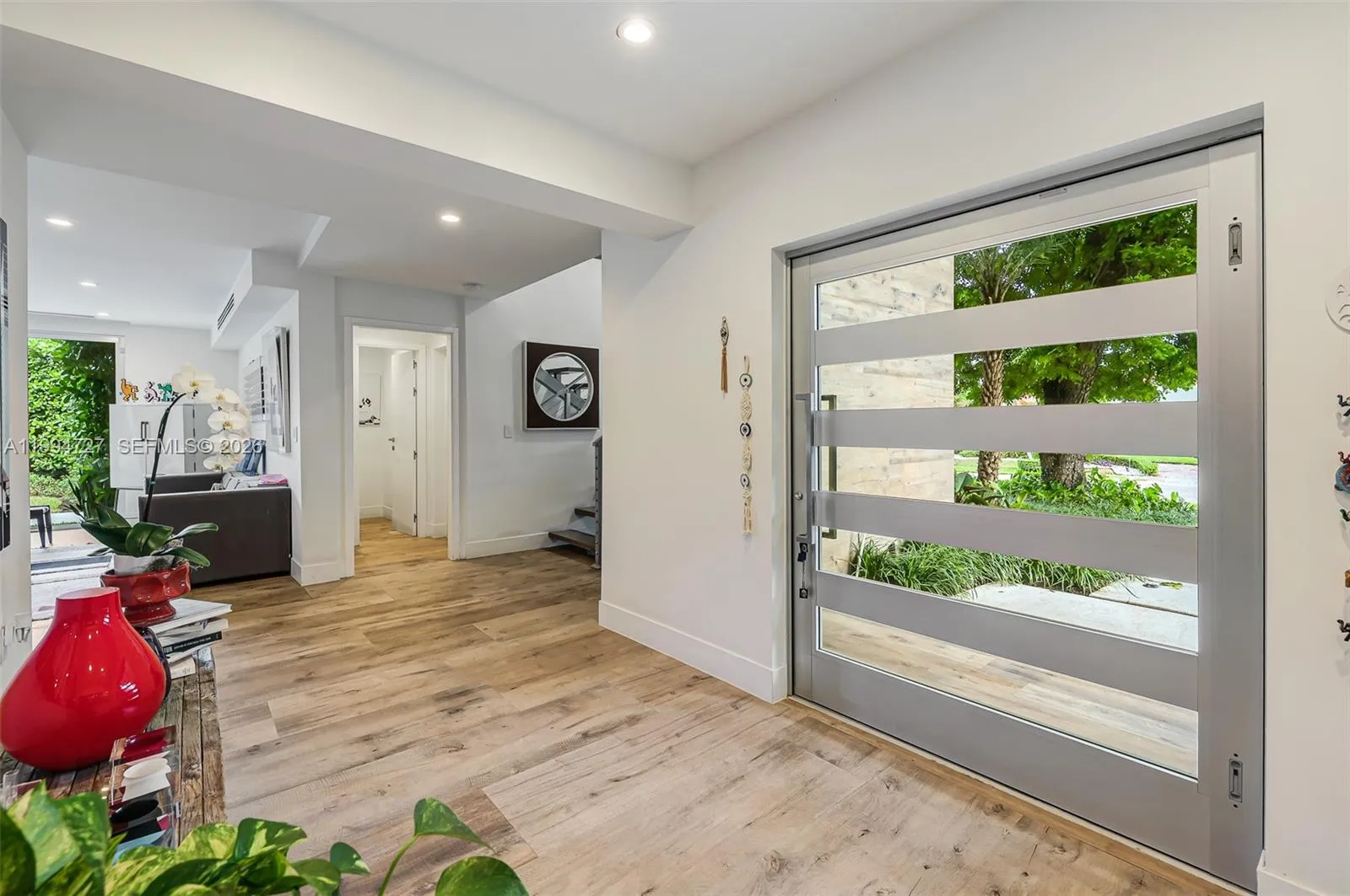 79 W Shore Dr, Miami FL 33133