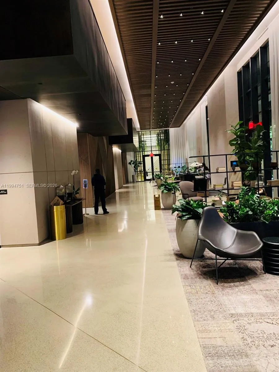 601 NE 1st # 4508, Miami FL 33132