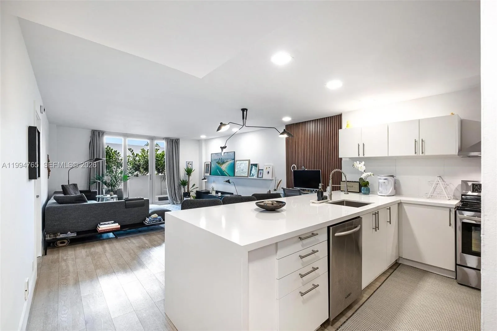 5 Island Ave, Miami Beach FL 33139