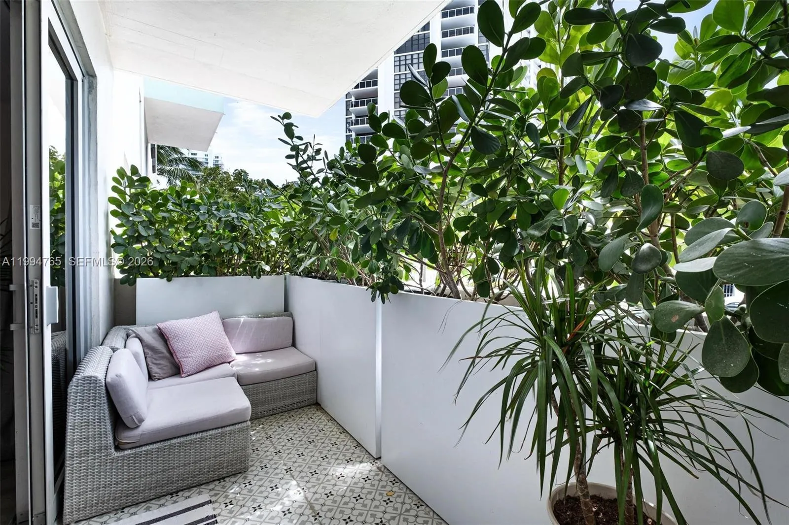 5 Island Ave, Miami Beach FL 33139