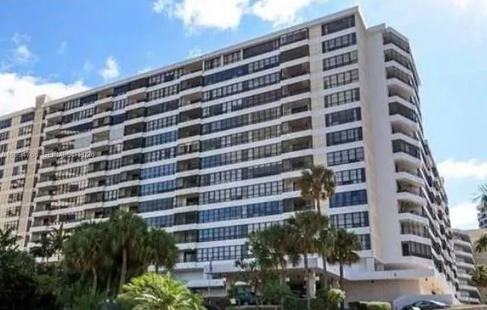 500 Three Islands Blvd # 314, Hallandale Beach FL 33009
