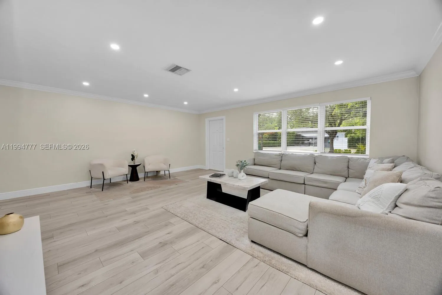 11401 SW 81st Rd, Pinecrest FL 33156