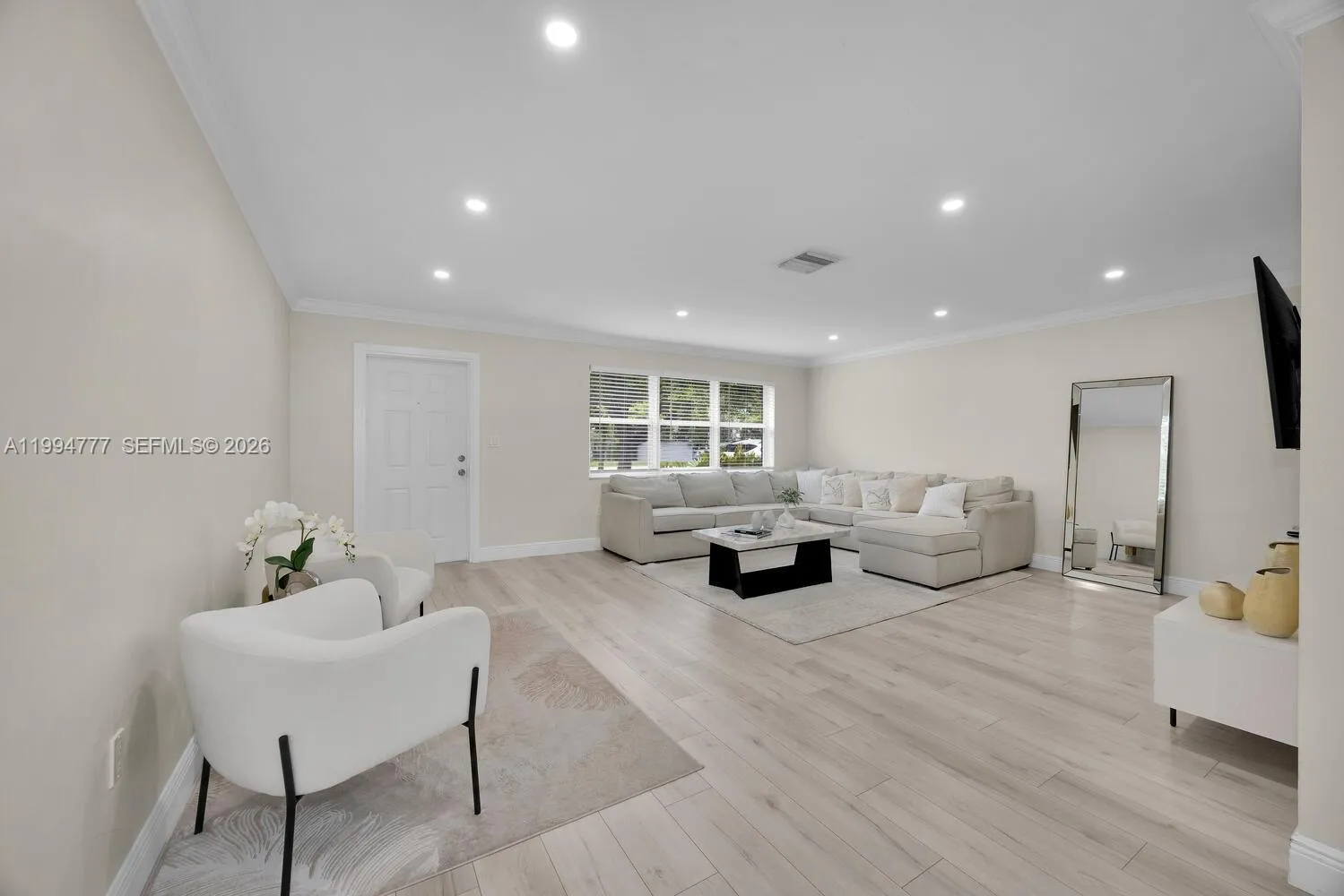 11401 SW 81st Rd, Pinecrest FL 33156