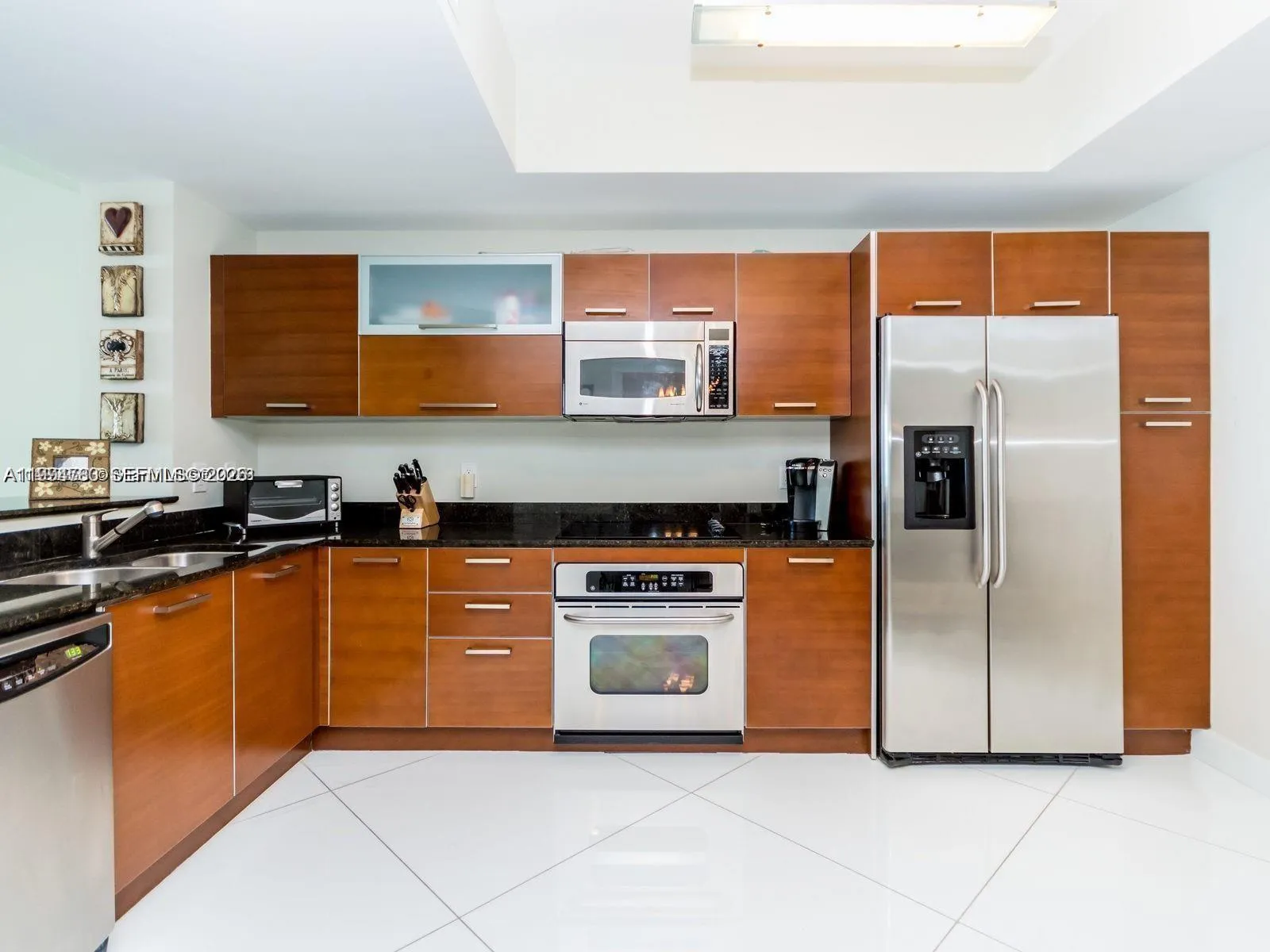 3330 NE 190th St # 1412, Aventura FL 33180