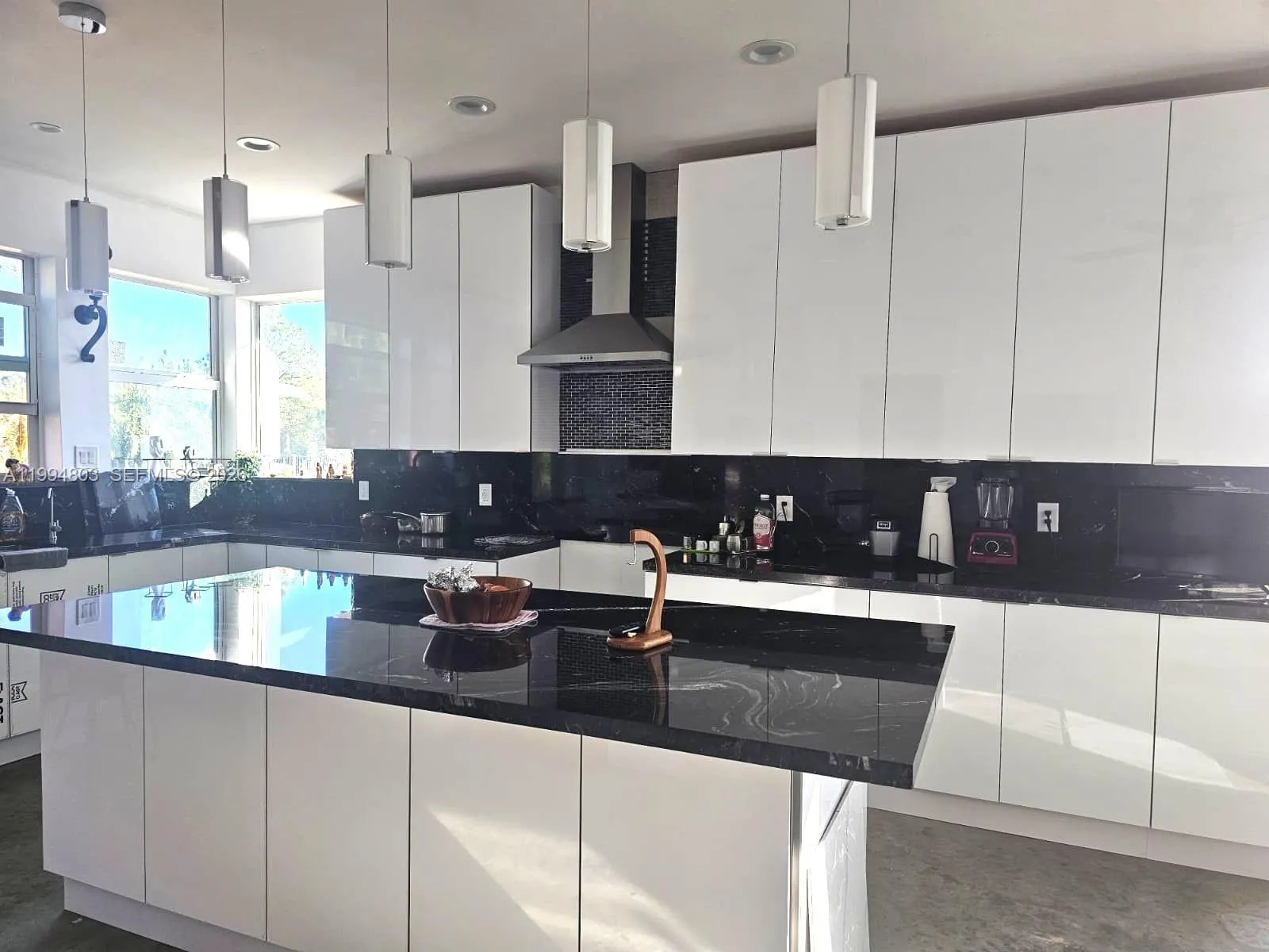 775 S Palm ST, Other City - In The State Of Florida FL 33440