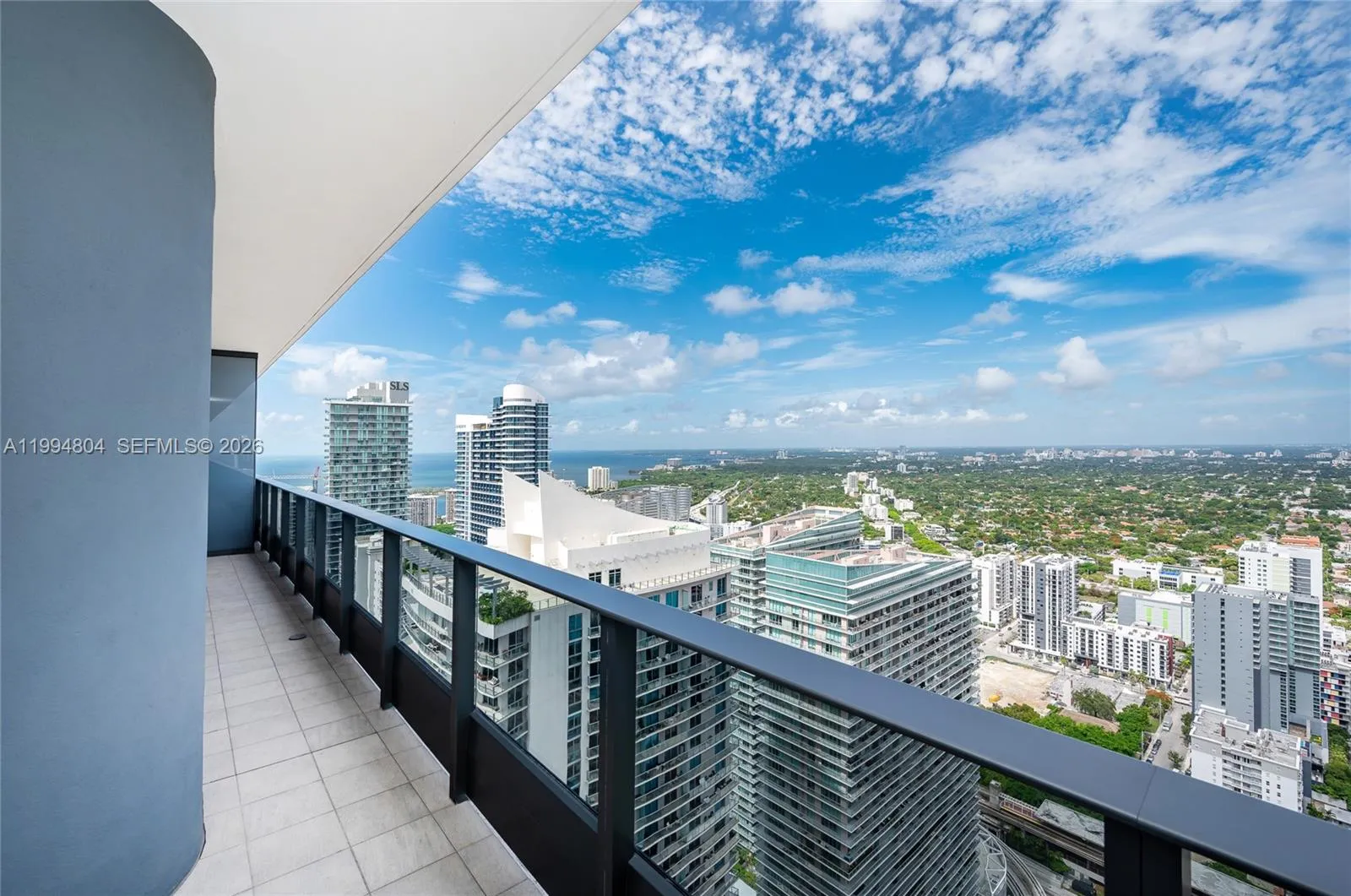 1000 Brickell Plz, Miami FL 33131