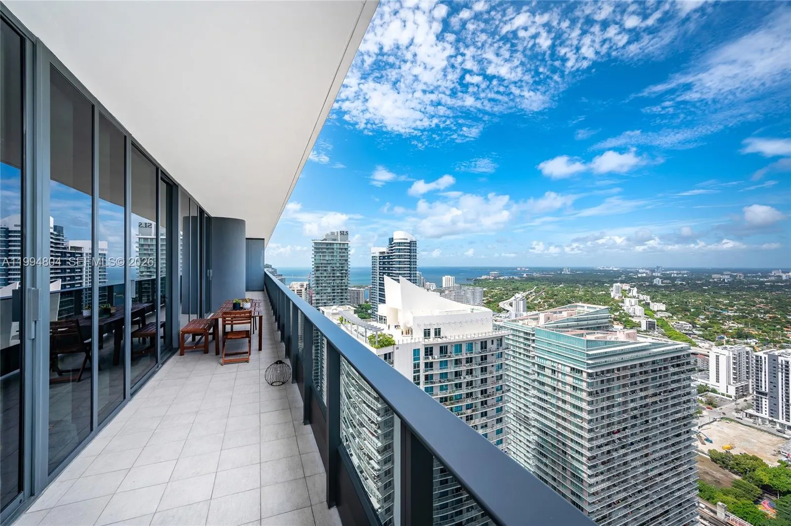 1000 Brickell Plz, Miami FL 33131