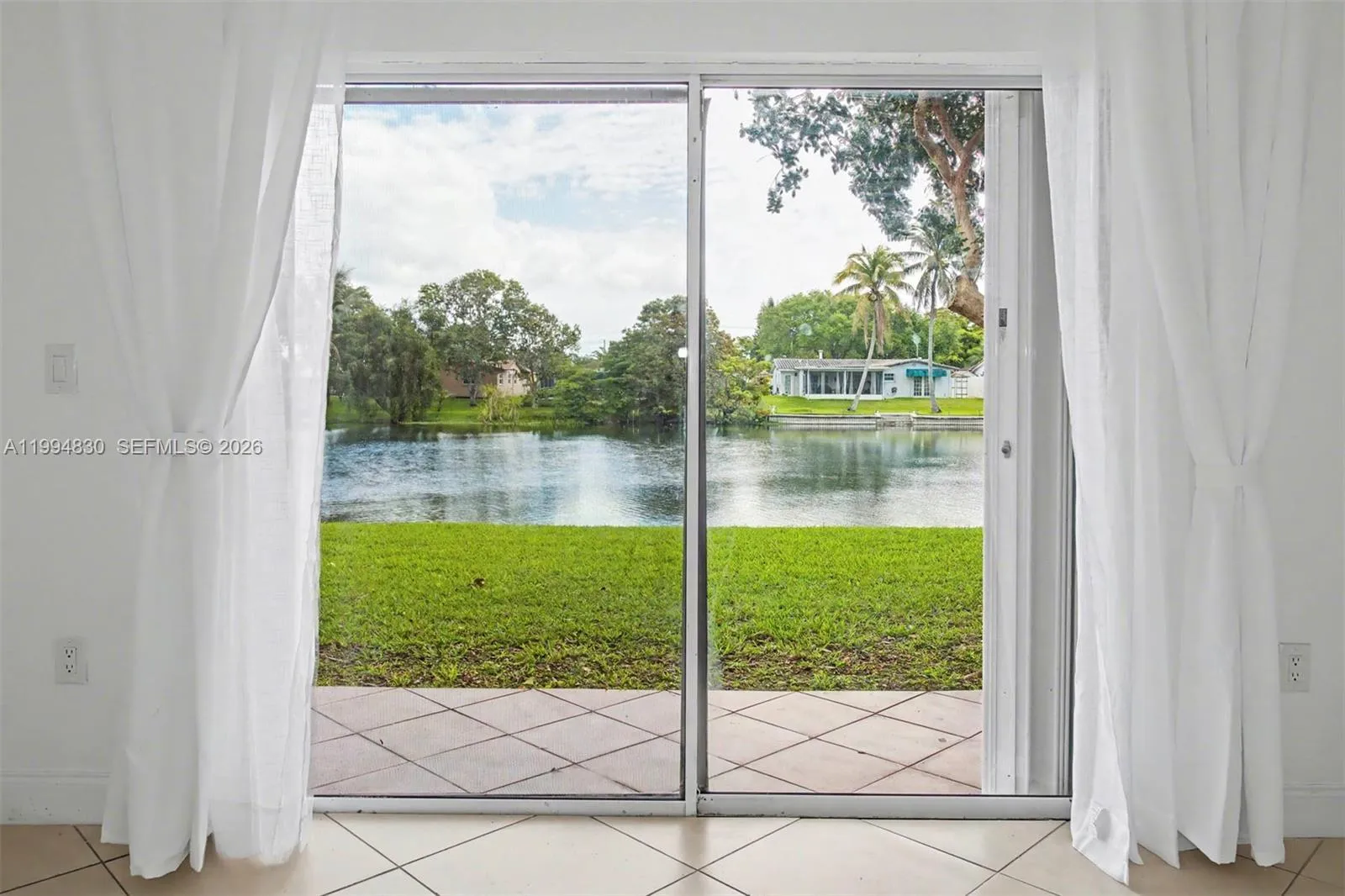 1731 NW 96th Ter # 2J, Pembroke Pines FL 33024