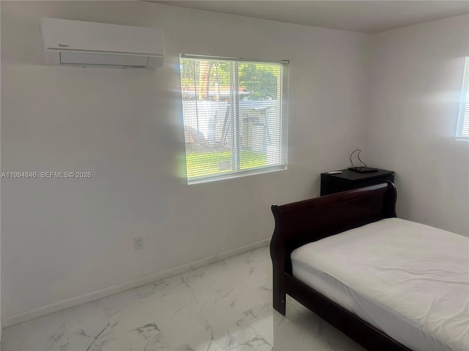 1261 NE 209th Ter # 1, Miami FL 33179